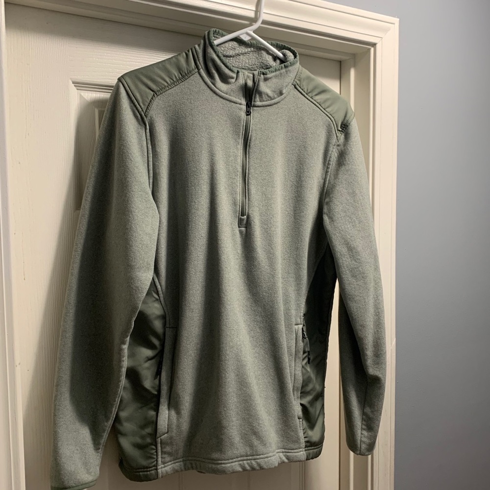 Army green Under Armour quarter zip size M